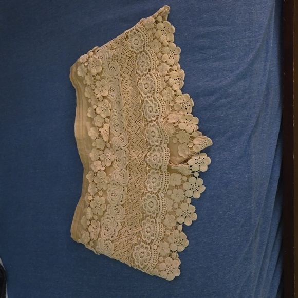 Shorts - Picture 4 of 4